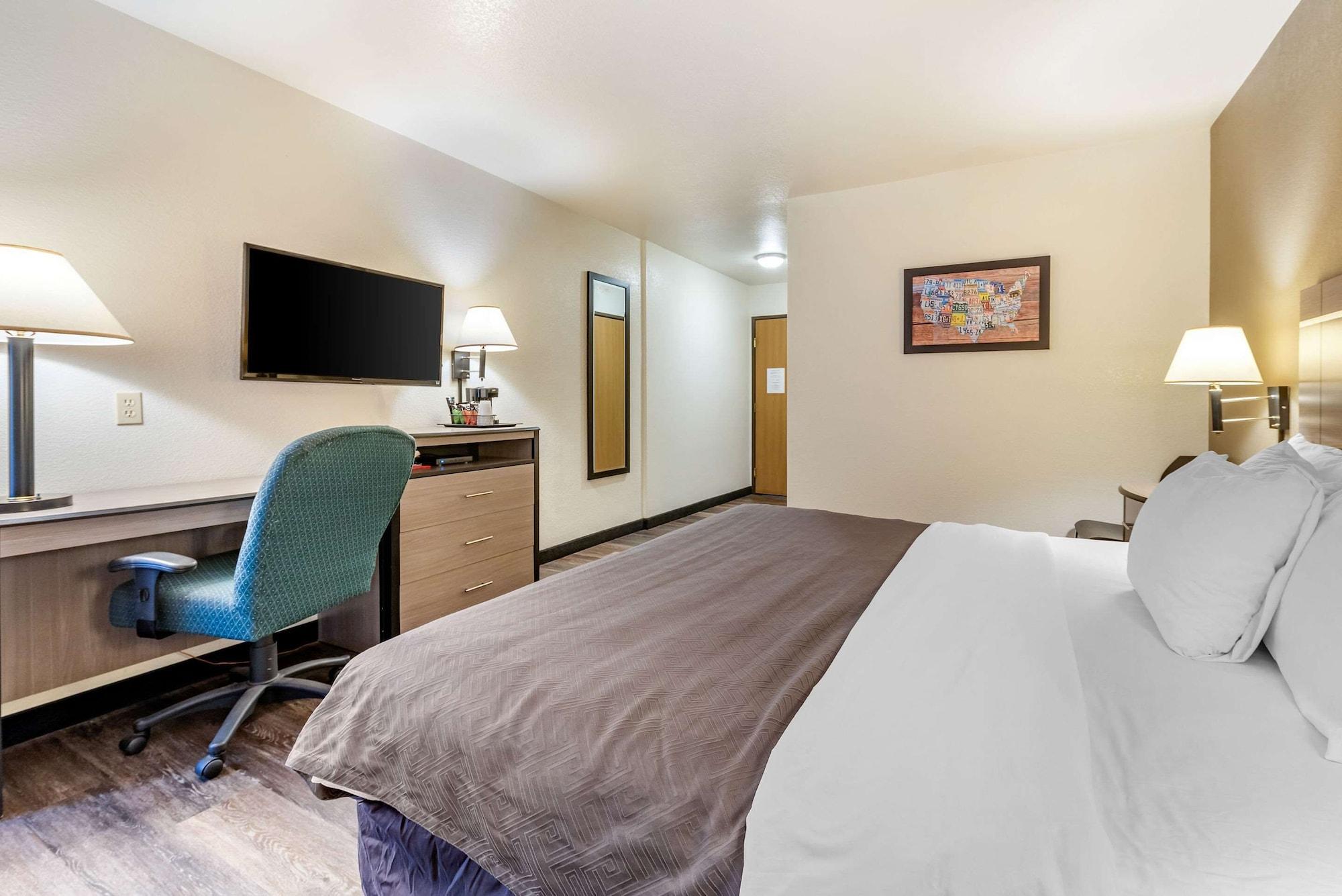 Econo Lodge Pueblo Ngoại thất bức ảnh